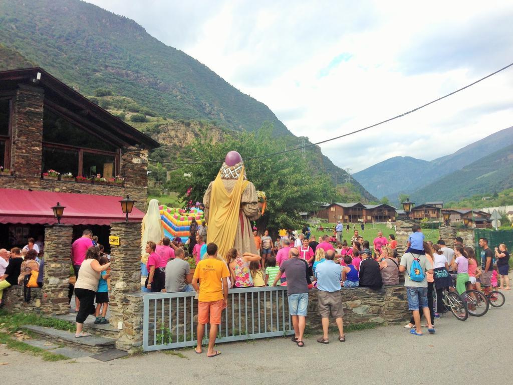 弗兰特拉简易别墅露营地 Farga de Moles 外观 照片